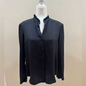 Women’s size, large, express Portofino blouse, black